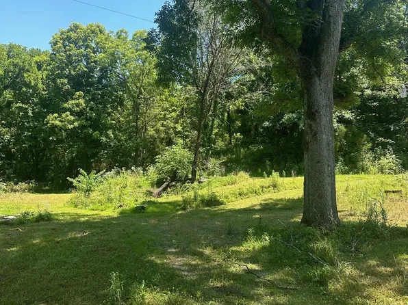 430 Hidden Hollow Rd, Dellrose, TN 38453