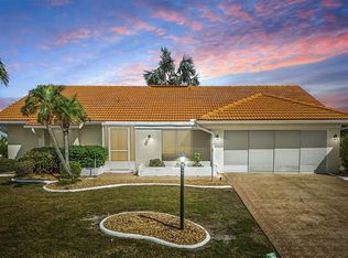 1805 Granville Ln, Sun City Center, FL 33573