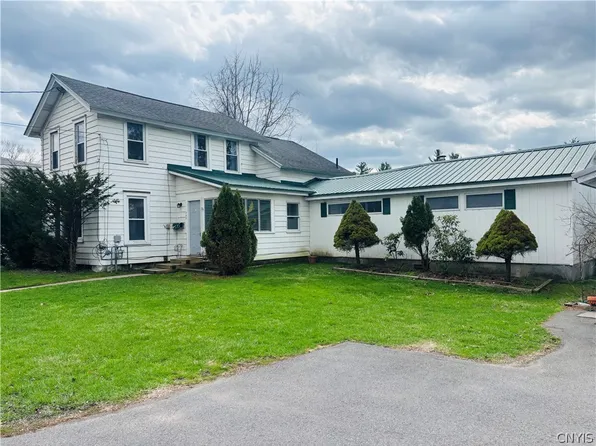 355 Main St, Phoenix, NY 13135