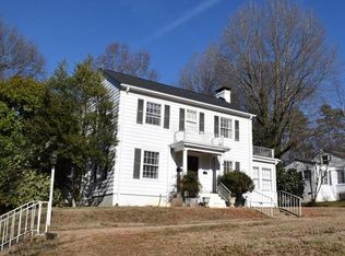 1016 5th Ave NW, Hickory, NC 28601