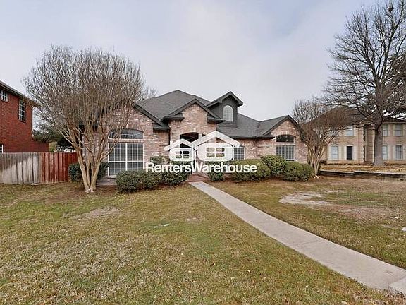 2nd image of 760 Rockefeller Ln