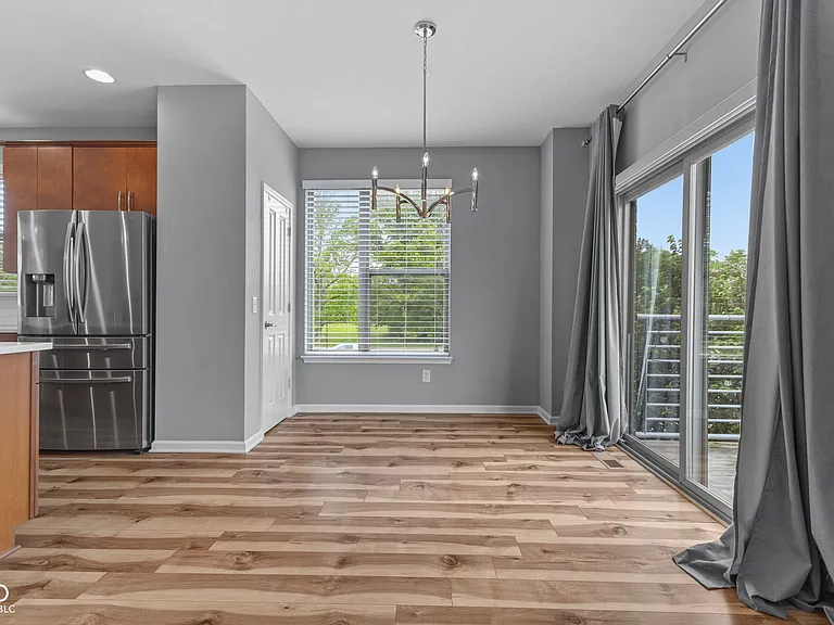 13093 Grand Vue Dr — Photo 22