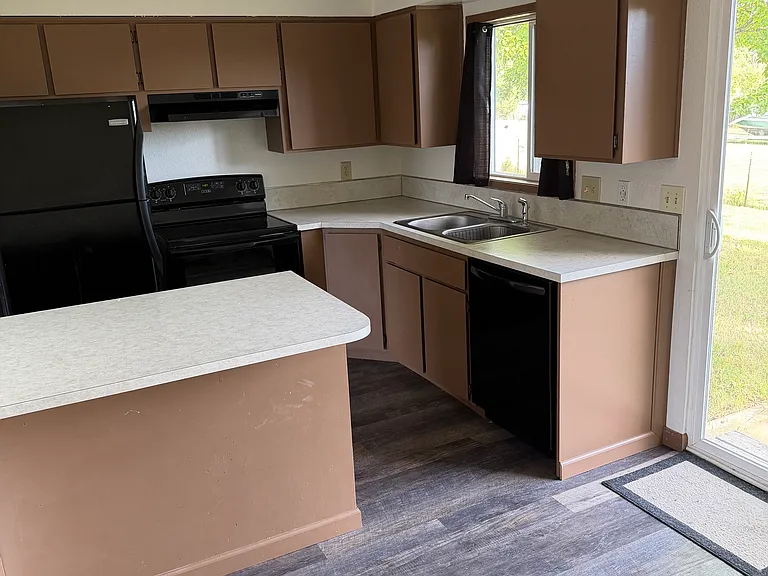 14155 Linden Ave #1415.5 — Photo 14