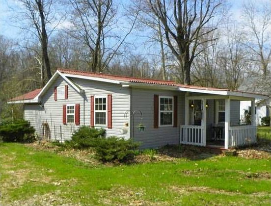 1st image of 333 Greenacres Ln