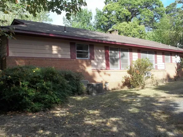 500 Grandview Hts, Mena, AR 71953