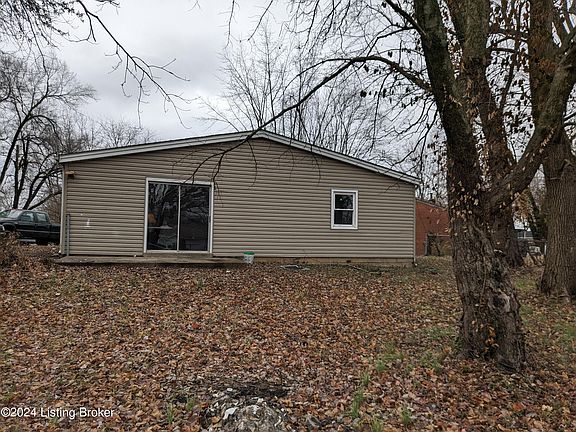 3rd image of 5300 Mansfield Ct