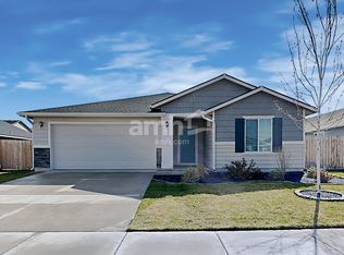 7769 E Bratton Dr, Nampa, ID 83687