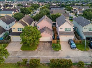 14334 Summer Garden Dr, Houston, TX 77083