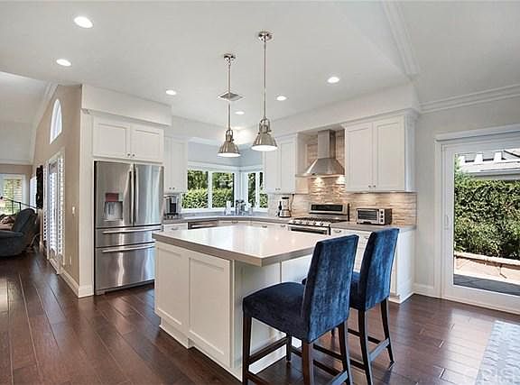 5th image of 24009 Saint Moritz Dr