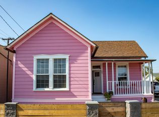 183 W Park Row Ave, Ventura, CA 93001