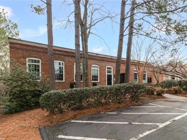 220 Tar Branch Ct, Winston Salem, NC 27101