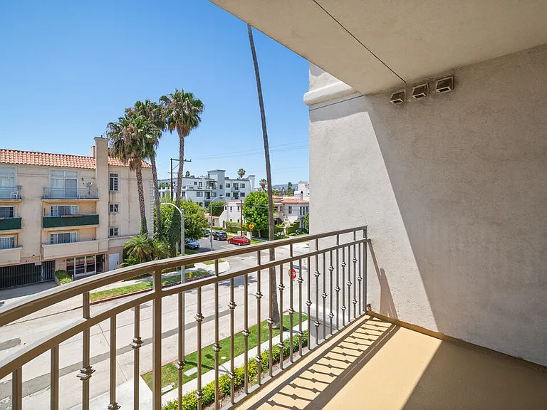 8610 Chalmers Dr #201 — Photo 19