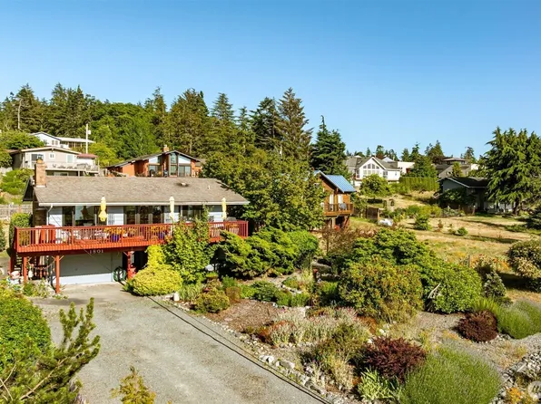 1801 Seaview Avenue, Coupeville, WA 98239