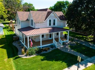 261 N Broadway, Alden, MN 56009