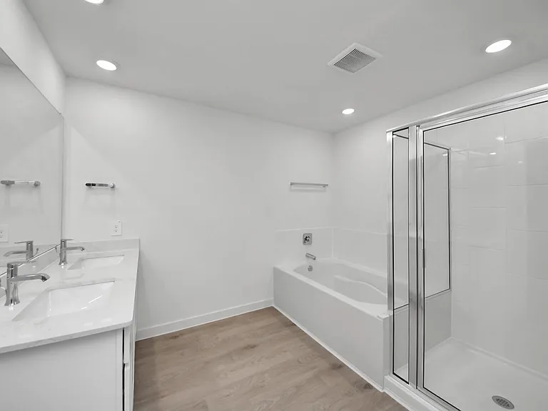 31138 Warwick Coast Ct — Photo 25