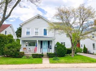 76 Pleasant St FLOOR 2, Westerly, RI 02891