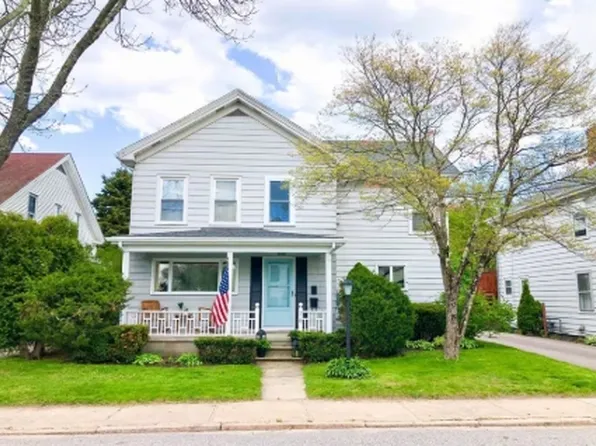 76 Pleasant St Floor 2, Westerly, RI 02891