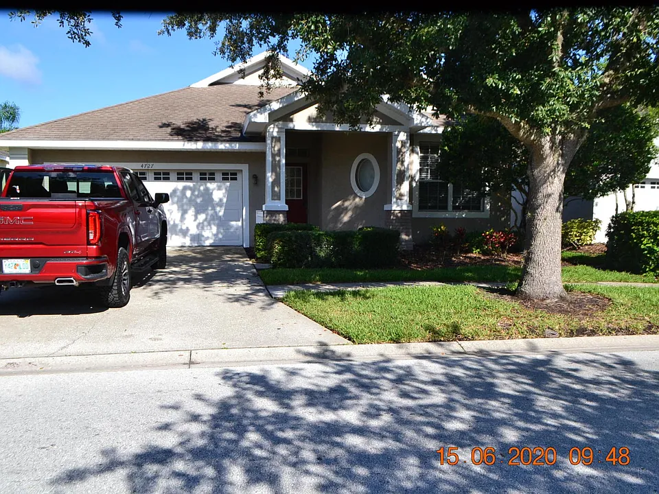 4727 Corsage Dr