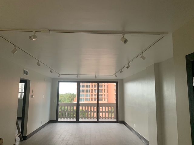 1st image of 90 Edgewater Dr APT 606