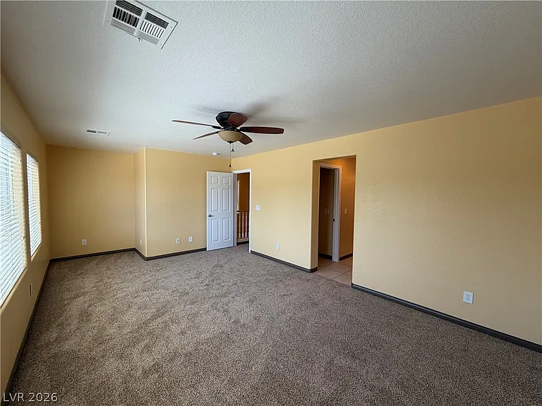 10811 Ackers Dr — Photo 17