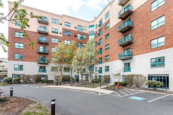 1st image of 175 Cottage St APT 415