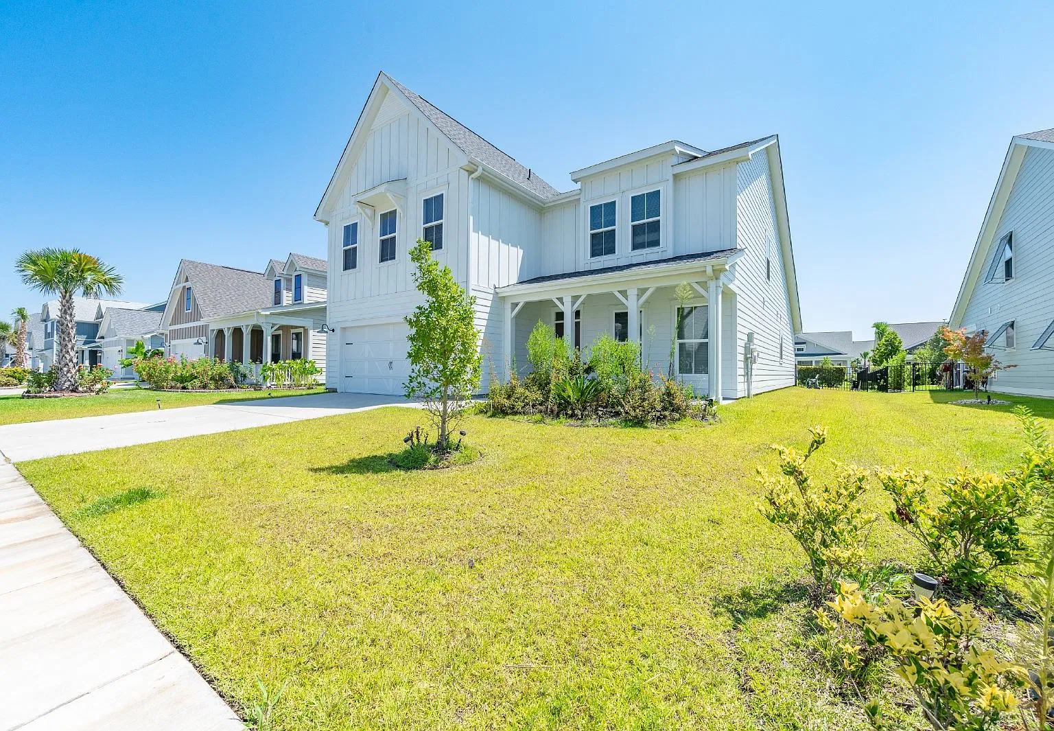 5 bed, 3.5 bath, 2900 sqft, $3,650 — Photo 3