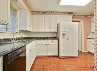 8857 Wakefield Ave, Baton Rouge, LA 70806