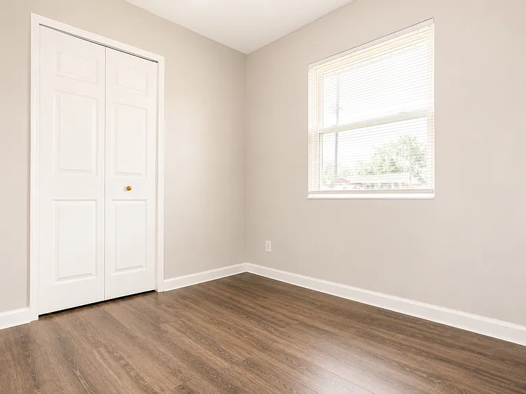 4907 Rosalind Ct — Photo 10