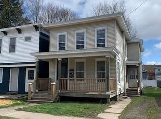 255 W 5th St #1, Oswego, NY 13126