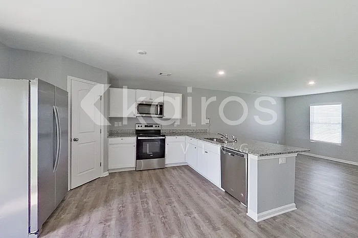 861 Vistamount Path — Photo 9