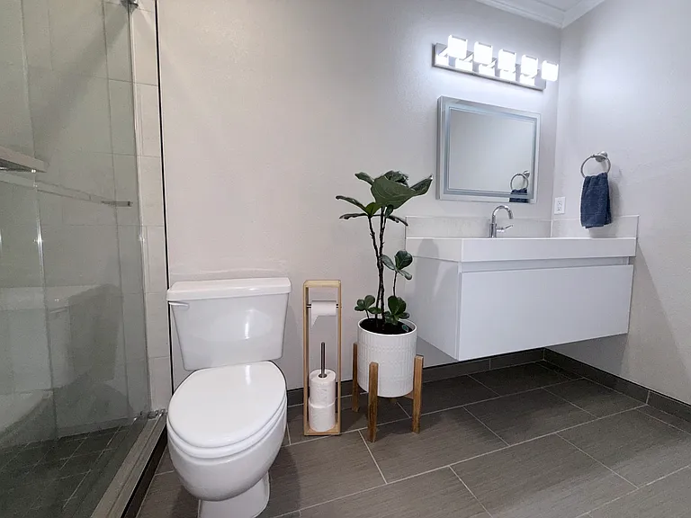 Upstairs Bathroom