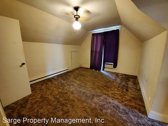 2nd image of 271 N Montgomery St #273