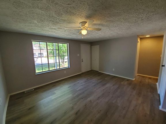 2nd image of 6616 W Loretta Dr