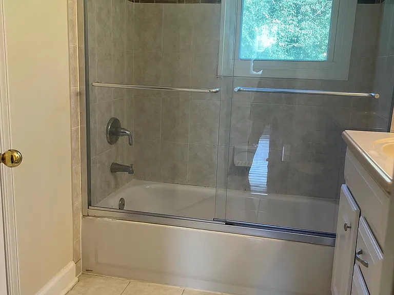 5102 Glassmanor Dr — Photo 23