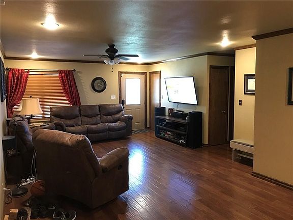 4th image of 407 Kimberly Dr