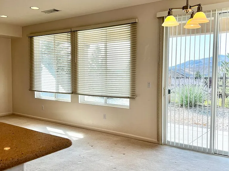 1135 Cliff Park Way — Photo 4