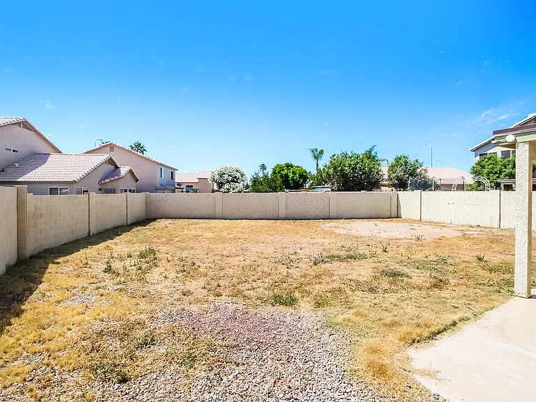 927 E Glenmere Dr — Photo 17