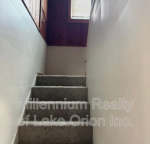 271 Dick Ave — Photo 6