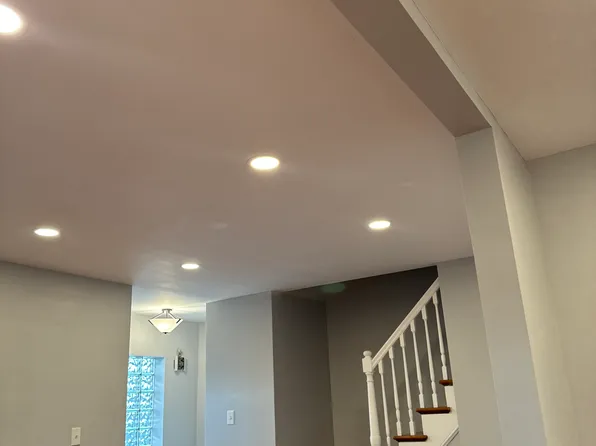 (undisclosed Address), Chicago, IL 60619