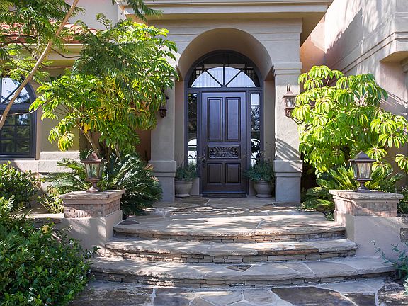 3rd image of 24021 Alder Pl