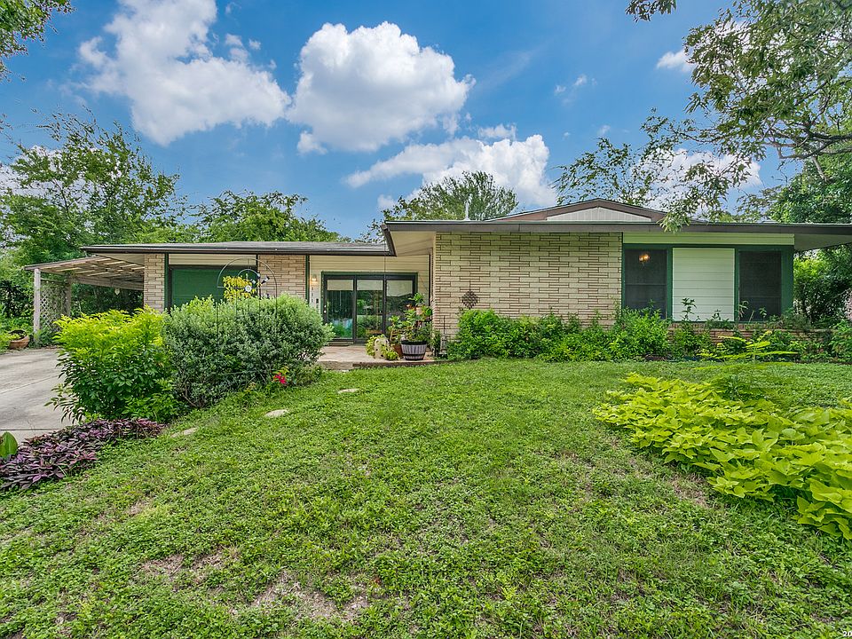 1st image of 111 NOBHILL DR