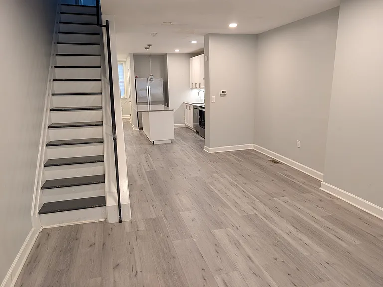 3133 Euclid Ave — Photo 2