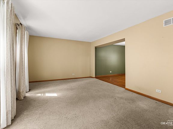 3rd image of 202 Mistwood Ln