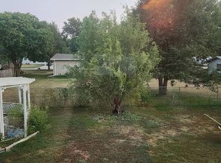 906 S Shannon Dr, Sloan, IA 51055