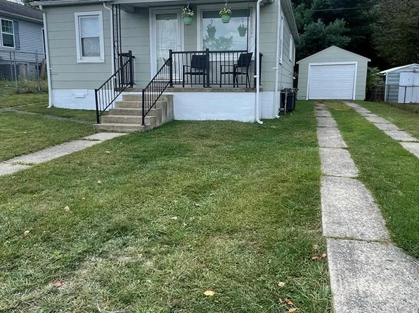 223 Canterbury Dr, Beckley, WV 25801