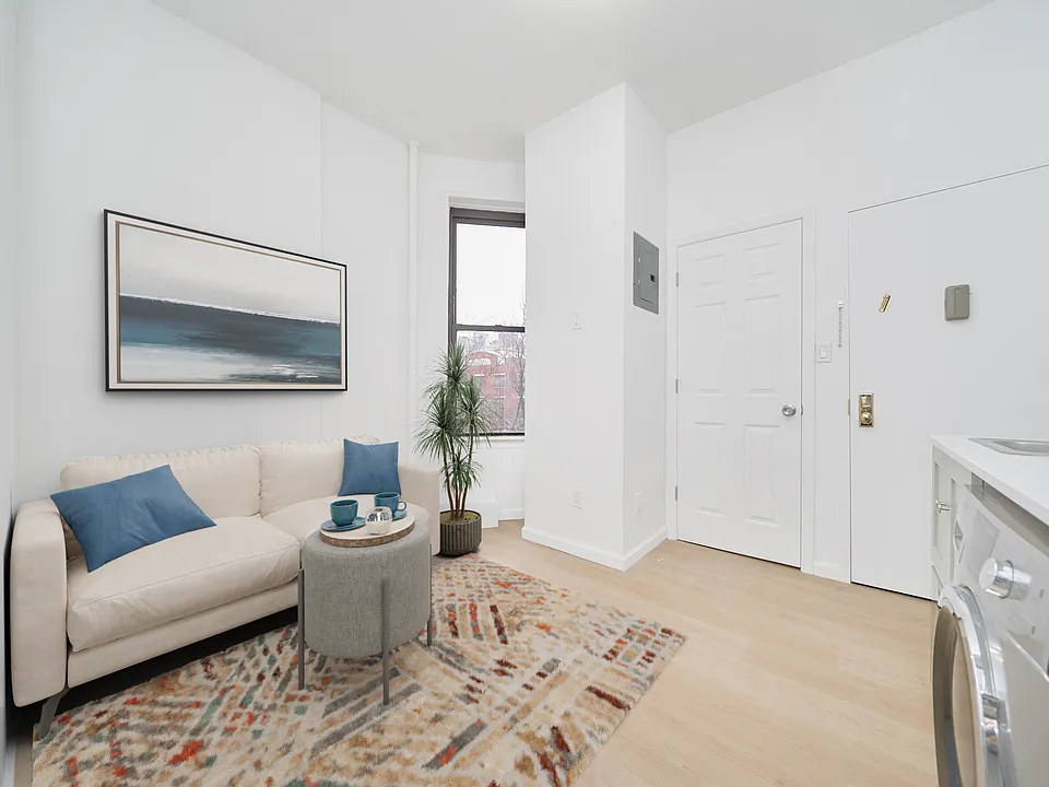 153 Norfolk St #2F