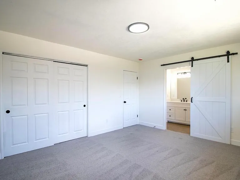 1435 S Salome St — Photo 11