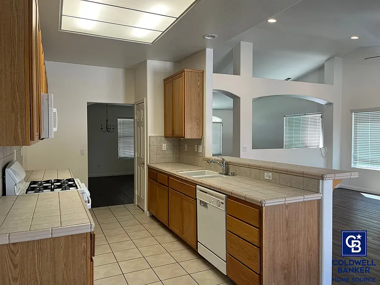 13254 Forest Meadow Ln — Photo 7