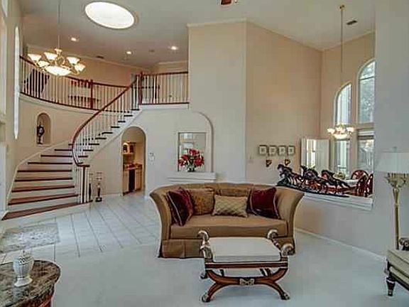 5th image of 1612 Bay Crest Trl