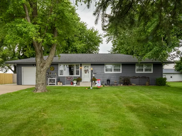 9677 N 1250 East Rd, Shirley, IL 61772